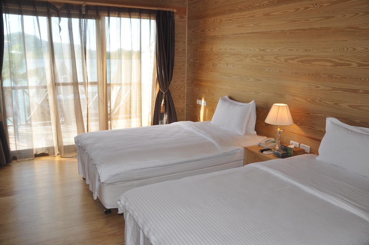 Island Paradise Resort Club Koror Kültér fotó
